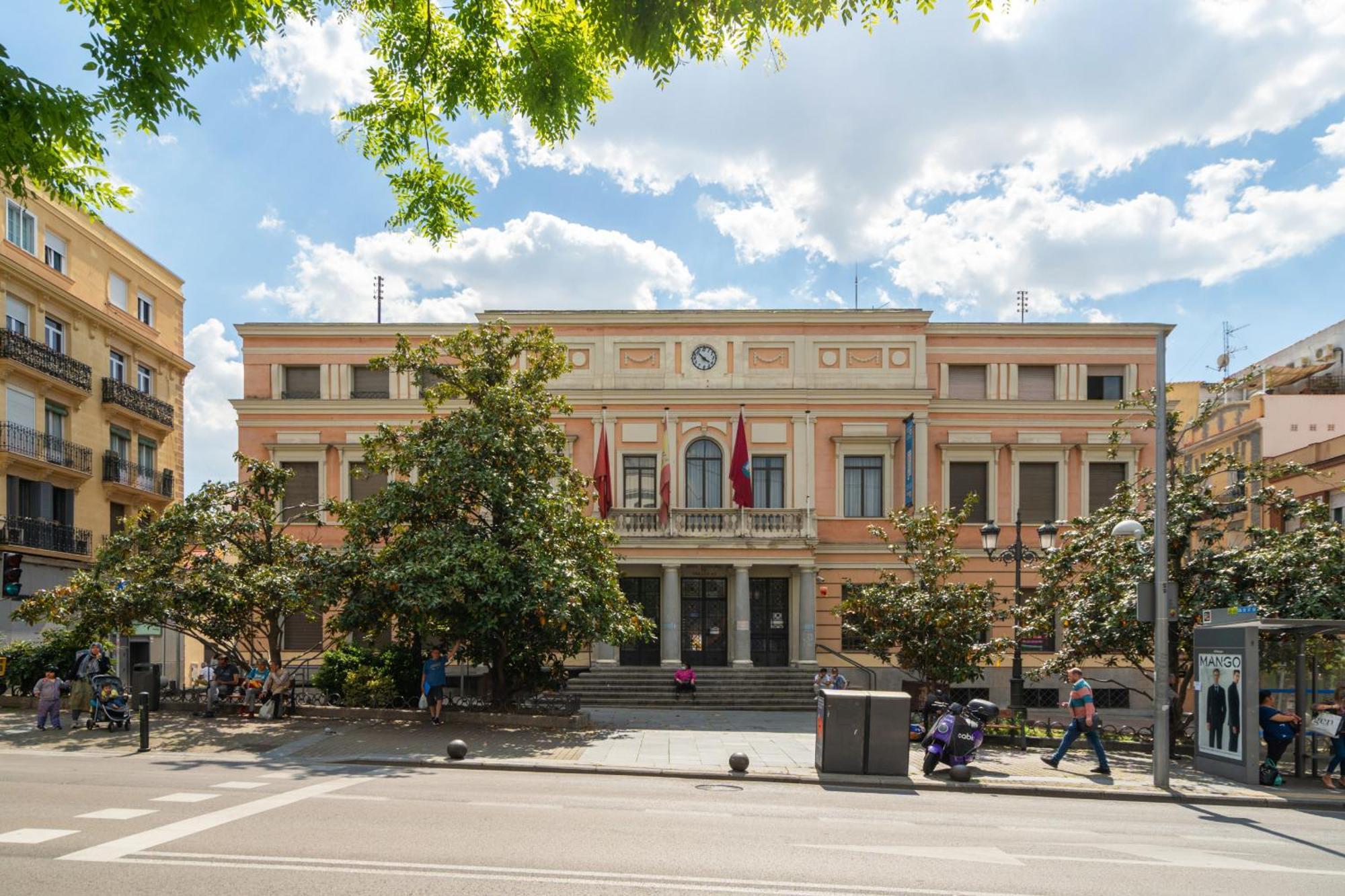 Apartamento En La Avenida De La Albufera Alquiler Temporal Madrid Exterior foto